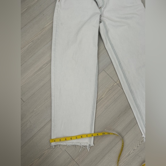 Glassons Asymmetric Waist Straight Leg Raw Hem Jean in Monaco Milk Size 8 - Picture 12 of 14